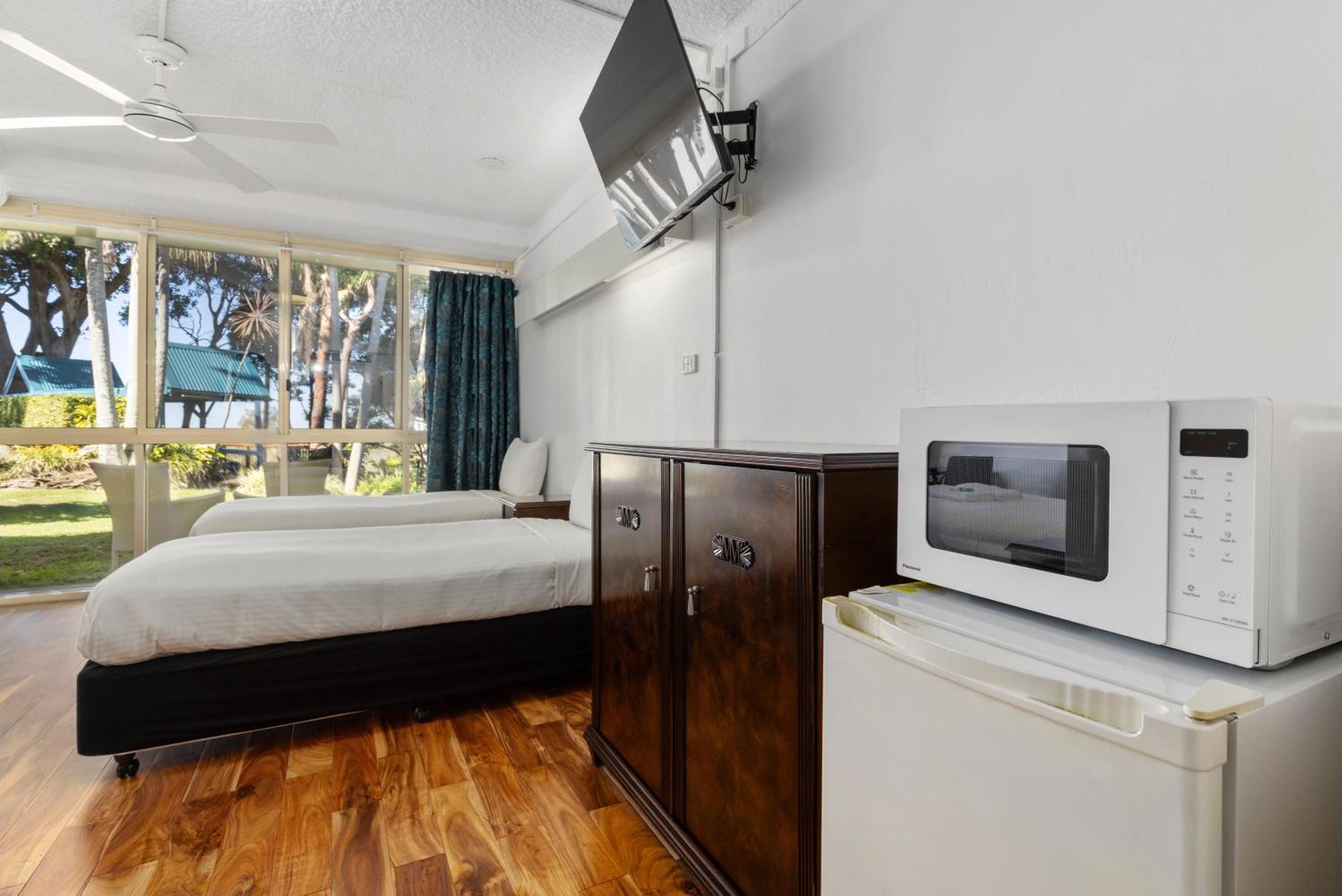 Motel Miramar Намбука Хедс Екстериор снимка